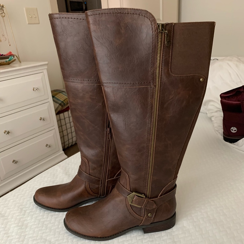 Guess wide calf boots